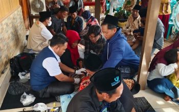 PSBB dan JCP Khitan 40 Anak di Ponpes Raudlatut Tholibin Ratu Rojing Blaban Pamekasan